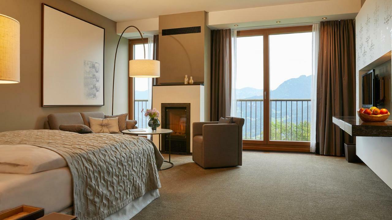 Kempinski Hotel Μπερχτεσγκάντεν Εξωτερικό φωτογραφία A room at the Hotel Axelmannstein